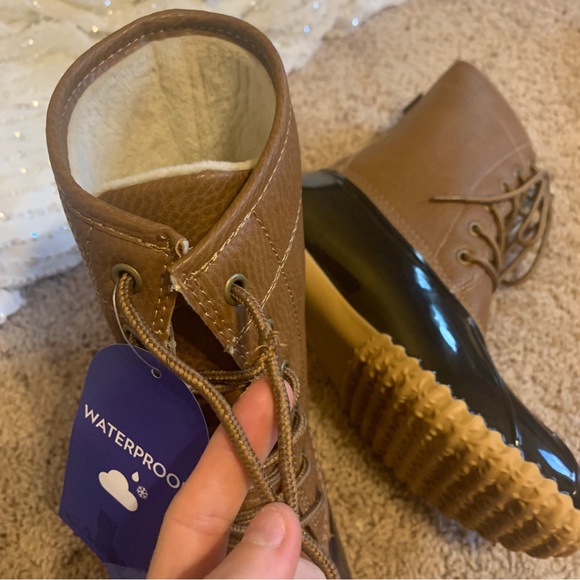 SOLD NEW in box JBU Maplewood Waterproof Lace Front Boots* - Picture 10 of 14